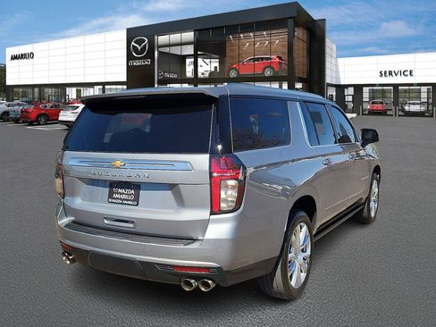 Used 2024 Chevrolet Suburban High Country AWD/4WD image 4
