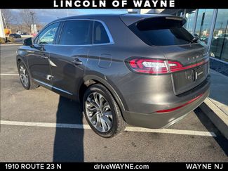 Used 2022 Lincoln Nautilus Reserve video 3