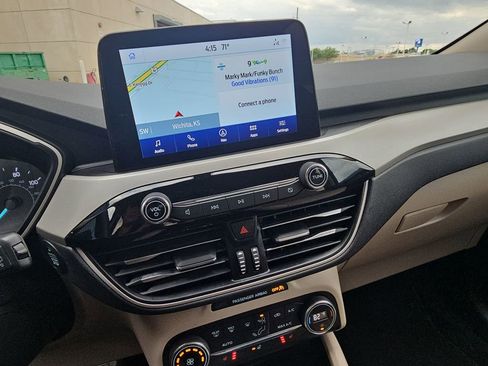 Used 2020 Ford Escape SEL FWD image 20