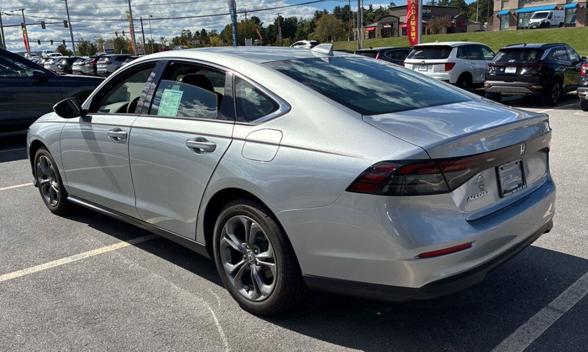 Used 2024 Honda Accord EX image 7