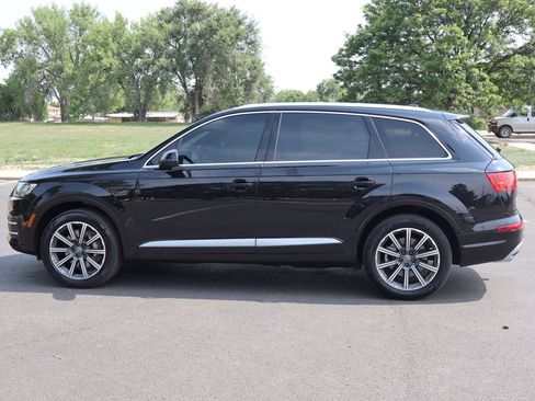 Used 2017 Audi Q7 3.0T Premium Plus w/ Premium Plus Package AWD/4WD image 9