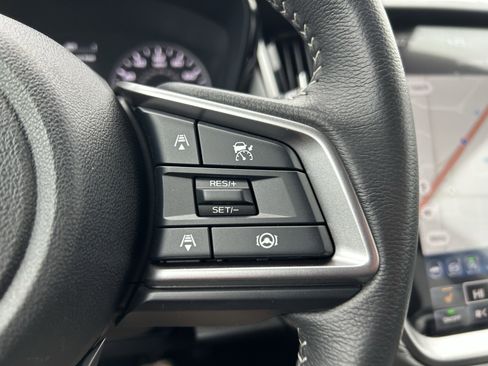 Used 2025 Subaru Outback Premium w/ Popular Package #1 image 17