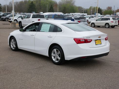 Used 2024 Chevrolet Malibu LT image 5