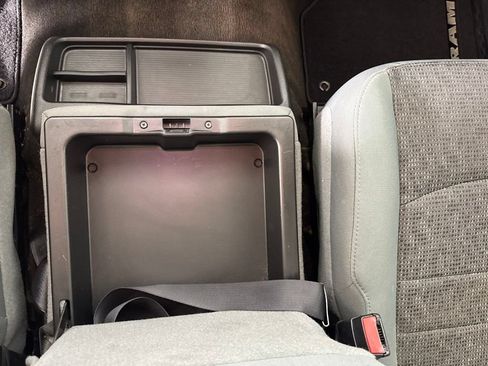 Used 2017 RAM 1500 Big Horn AWD/4WD image 23