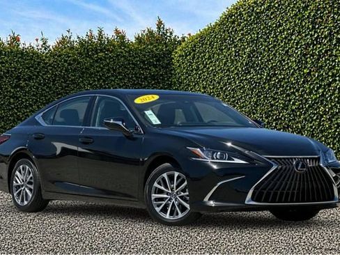 Used 2024 Lexus ES 350 w/ Accessory Package (Z2) FWD image 2