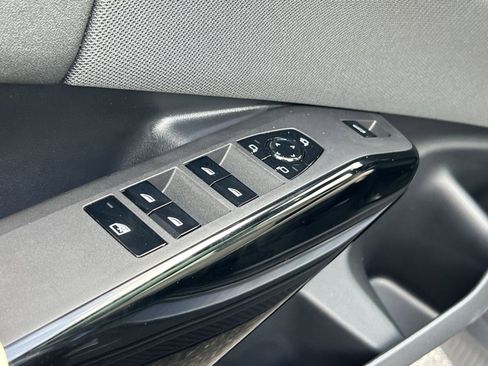 New 2026 BMW X3 xDrive30 w/ Premium Package image 12