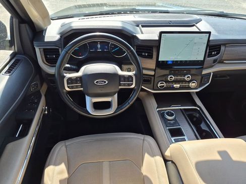 Used 2024 Ford Expedition Max Limited RWD image 25