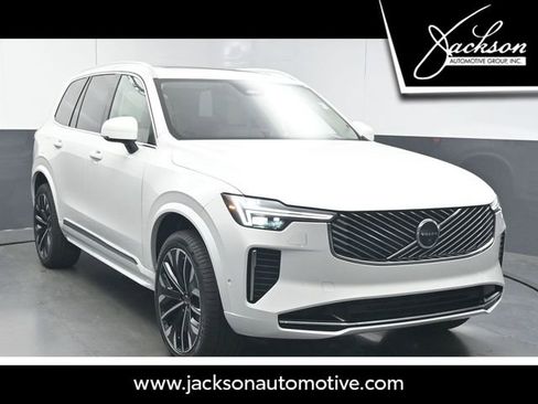 New 2026 Volvo XC90 B6 Ultra w/ Protection Package image 1