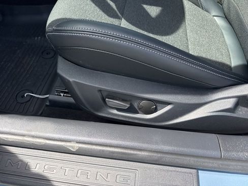 Used 2024 Ford Mustang Coupe image 12