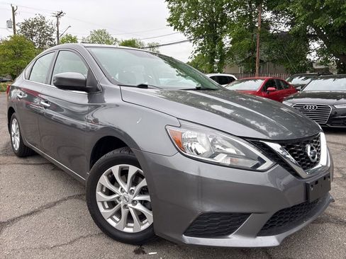 Used 2018 Nissan Sentra SV FWD image 1