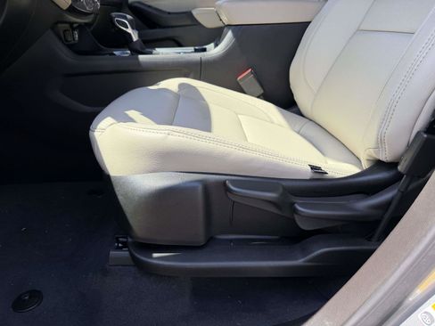 Certified 2024 Chevrolet Equinox LS w/ Driver Confidence II Package AWD/4WD image 34