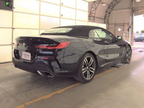 Used 2022 BMW 840i Convertible image 6