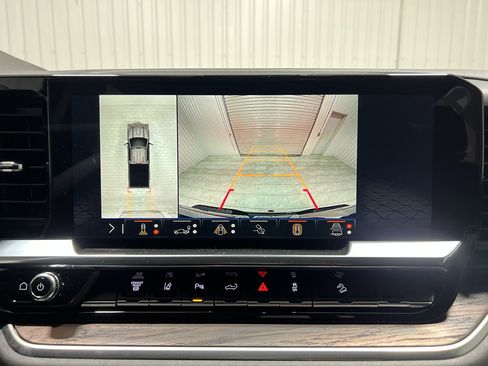 New 2025 GMC Sierra 2500 SLT w/ Texas SLT Premium Package image 13