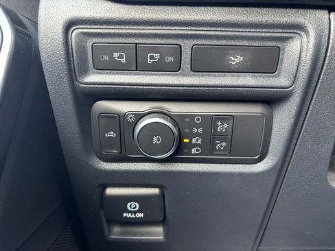 Used 2022 Ford F150 XLT w/ Equipment Group 302A High image 33