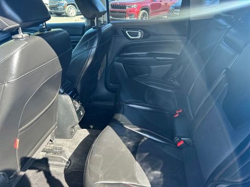 Used 2022 Jeep Compass Trailhawk w/ Sun and Sound Group image 15