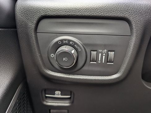 New 2026 Jeep Grand Cherokee Limited w/ Limited Altitude Package image 35