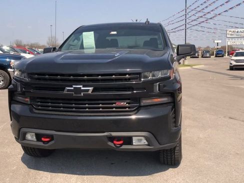 Used 2021 Chevrolet Silverado 1500 LT Trail Boss w/ Bed Protection Package AWD/4WD image 3