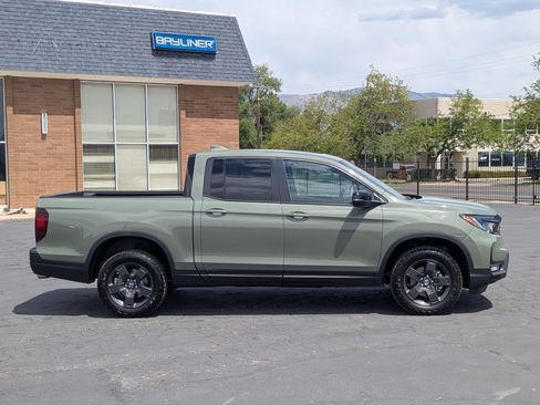 Used 2026 Honda Ridgeline TrailSport image 2