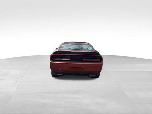 Used 2022 Dodge Challenger SXT w/ Blacktop Package image 4
