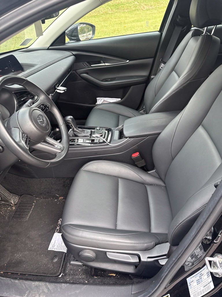 Used 2024 MAZDA CX-30 AWD 2.5 S w/ Select Sport Pkg image 6