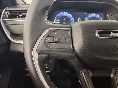 Used 2025 Jeep Grand Cherokee L Laredo w/ Trailer Tow Package image 19