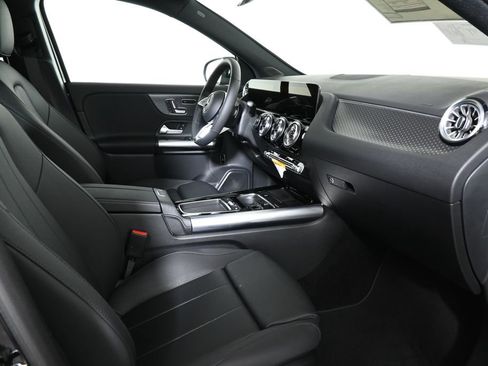 New 2025 Mercedes-Benz GLA 250 4MATIC image 21
