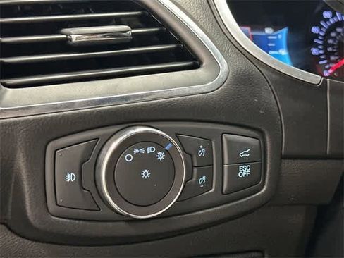 Used 2019 Ford Edge ST w/ Convenience Package image 19