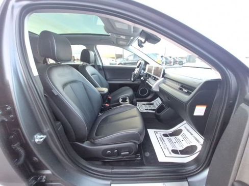 Used 2024 Hyundai Ioniq 5 Limited image 15