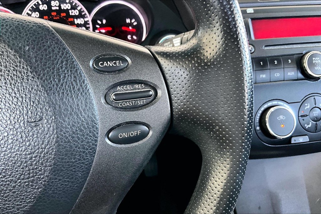 Used 2011 Nissan Altima 2.5 S FWD image 12