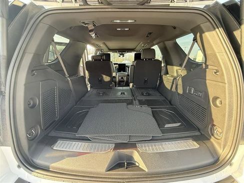 Used 2026 GMC Yukon Denali w/ Denali Reserve Package image 26