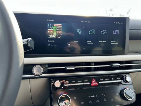 New 2026 Hyundai Tucson SEL image 8