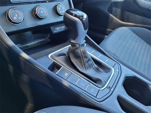 Used 2024 Volkswagen Jetta S image 12