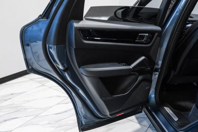 Used 2019 Porsche Cayenne AWD/4WD image 44