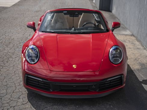 Used 2023 Porsche 911 Carrera 4S image 8