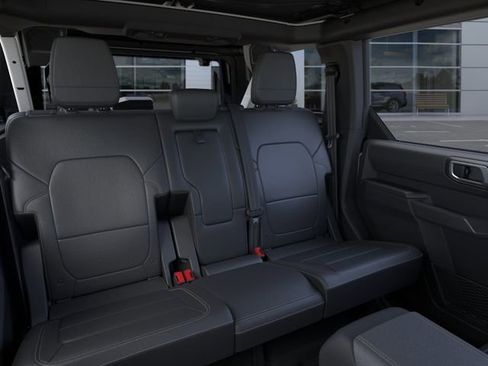 New 2026 Ford Bronco Badlands AWD/4WD image 11