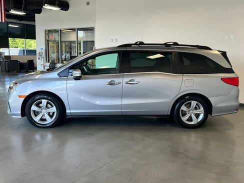 Used 2018 Honda Odyssey EX-L image 4