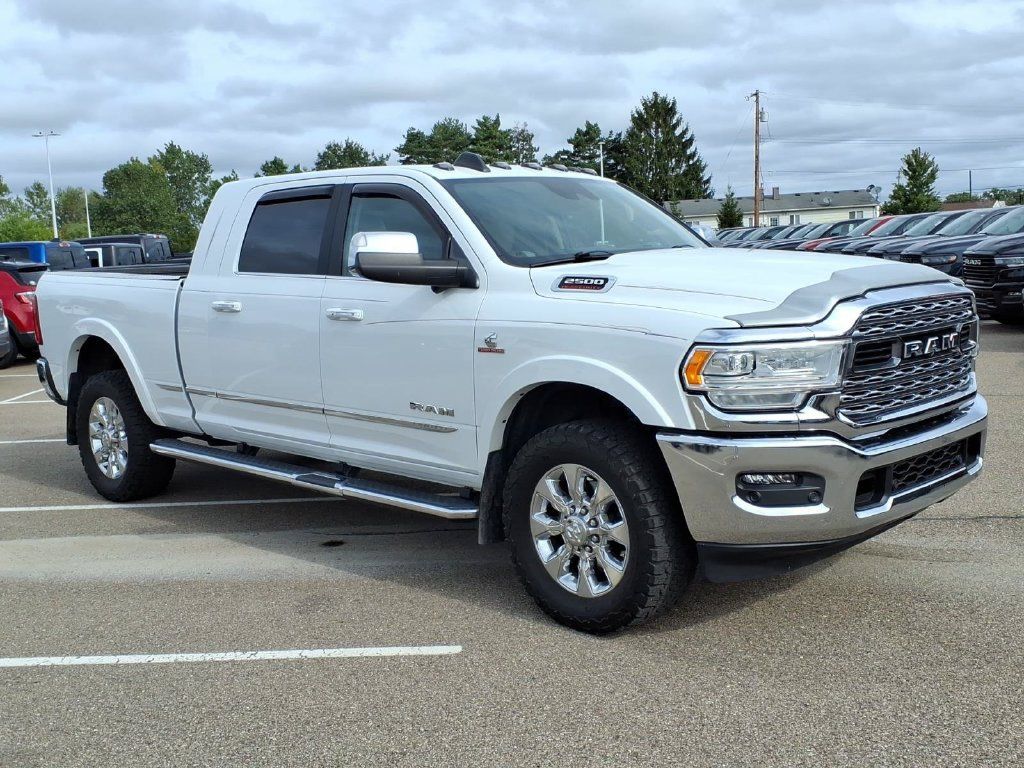 Used 2021 RAM 2500 Limited AWD/4WD image 3
