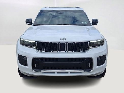 Used 2021 Jeep Grand Cherokee L Overland w/ Luxury Tech Group IV AWD/4WD image 2