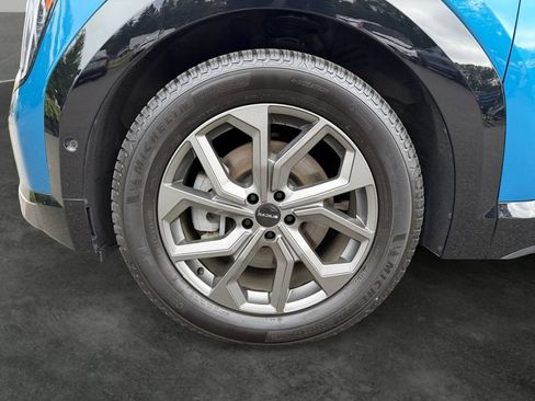 Used 2024 Kia EV9 GT-Line AWD/4WD image 4