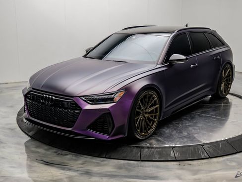 Used 2023 Audi RS 6 w/ Black Optic Package image 7