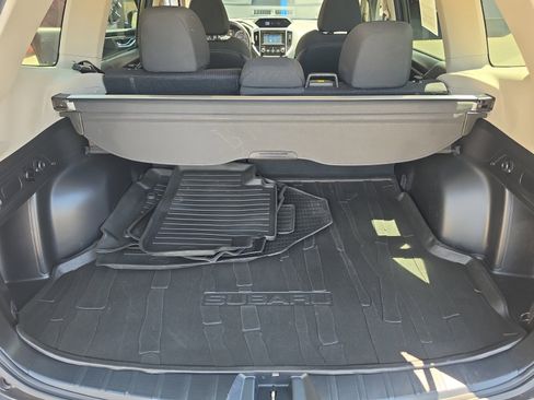 Used 2020 Subaru Forester Premium AWD/4WD image 29