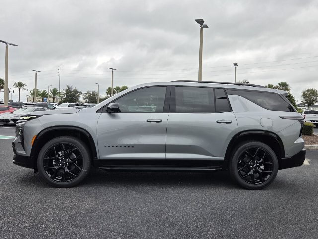 New 2026 Chevrolet Traverse RS w/ LPO, Floor Liner Package FWD image 3