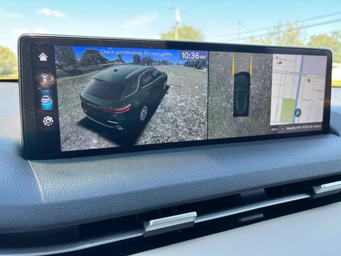 Used 2023 Genesis GV70 2.5T w/ Advanced Package AWD/4WD image 23