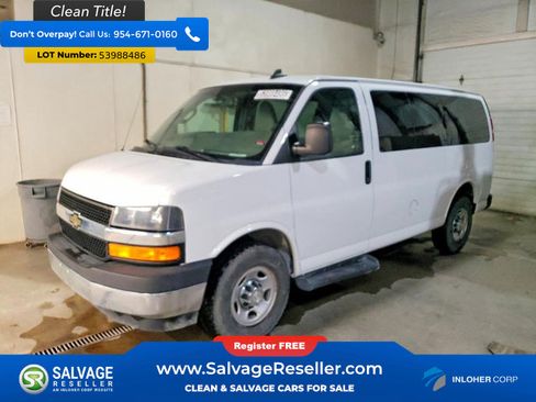 Used 2017 Chevrolet Express 3500 LT w/ LT Preferred Equipment Group RWD image 1