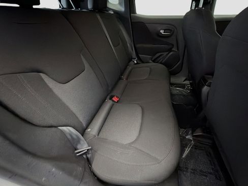 Used 2021 Jeep Renegade Sport w/ Sport Appearance Group image 14