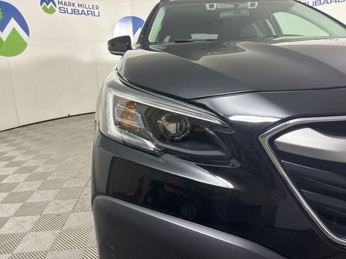 Used 2021 Subaru Outback Premium AWD/4WD image 11