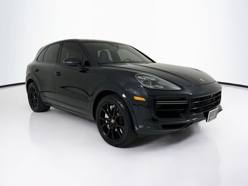 Certified 2020 Porsche Cayenne Turbo AWD/4WD image 7