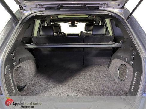 Certified 2020 Jeep Grand Cherokee Limited w/ Luxury Group II image 9