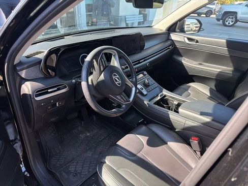 Used 2024 Hyundai Palisade Limited image 8