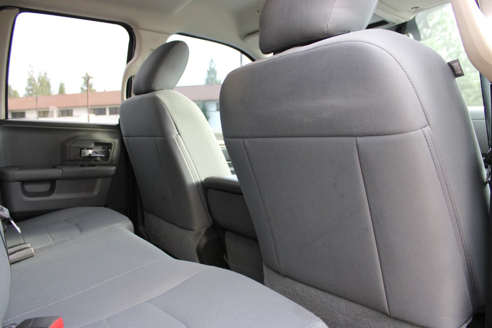 Used 2017 RAM 1500 Classic SLT RWD image 15